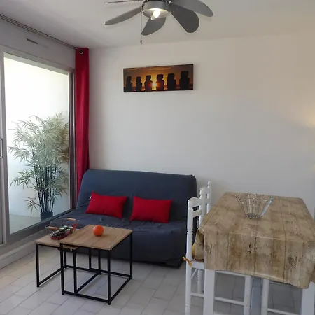 T2 Avec Balcon Apartment